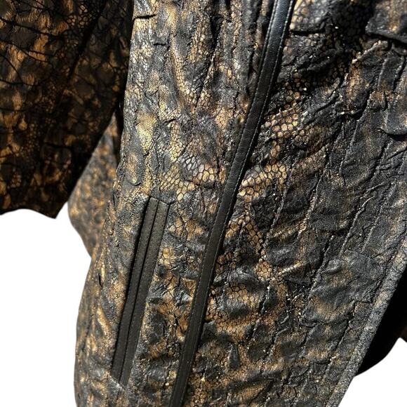 Chico’s 2  (M 12-14) women’s dressy jacket, black gold reptile look - Picture 4 of 11